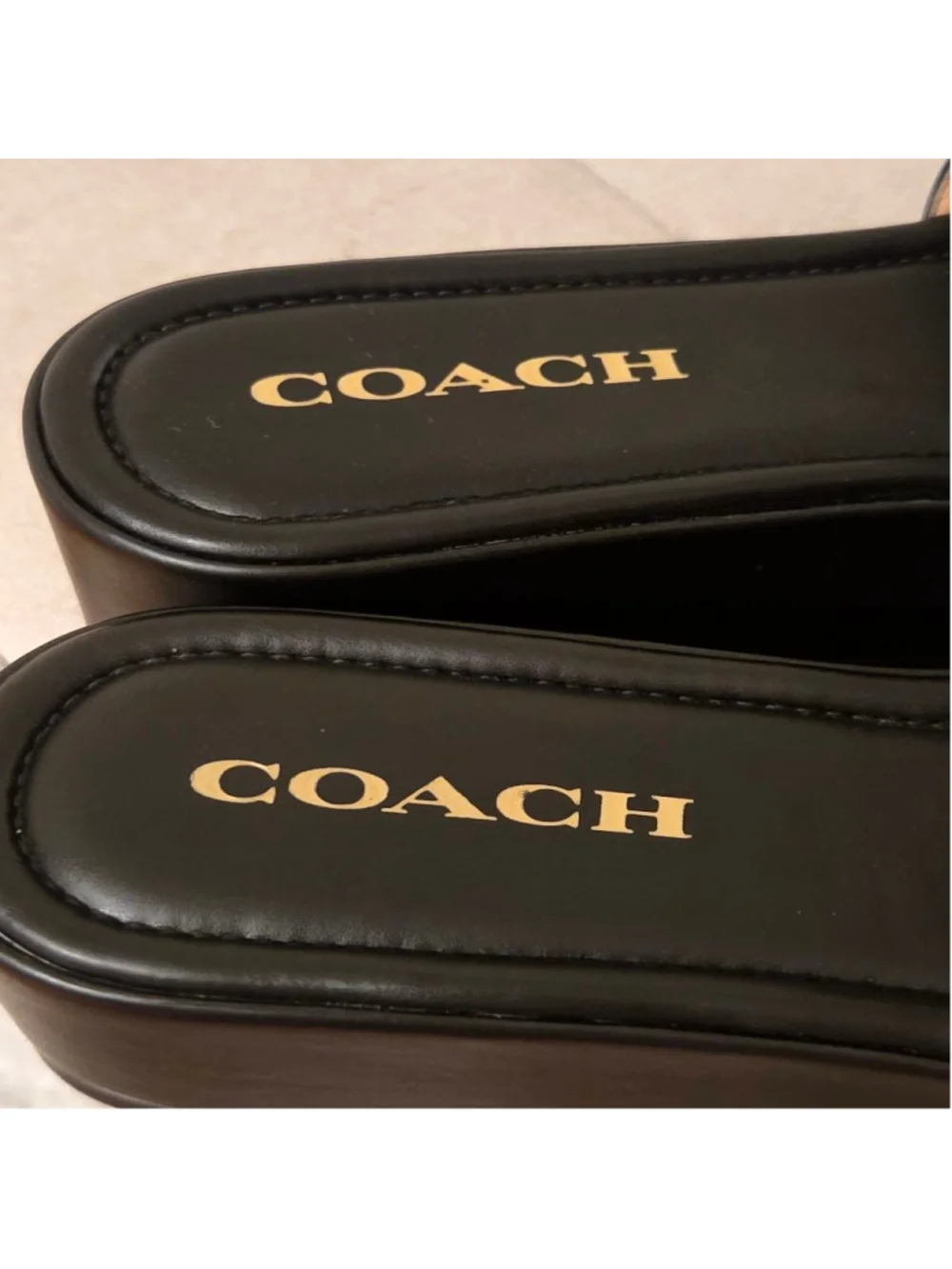 Women's Coach Eloise Black Gold Platform Slide Sandals Size 9
